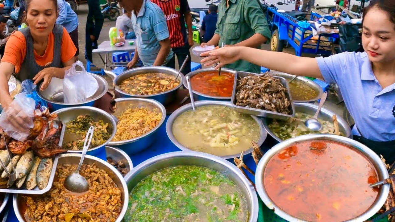 $1.50 Best Cambodian street food | Delicious Khmer food, Soup, Grilled Fish @ Orussey Market