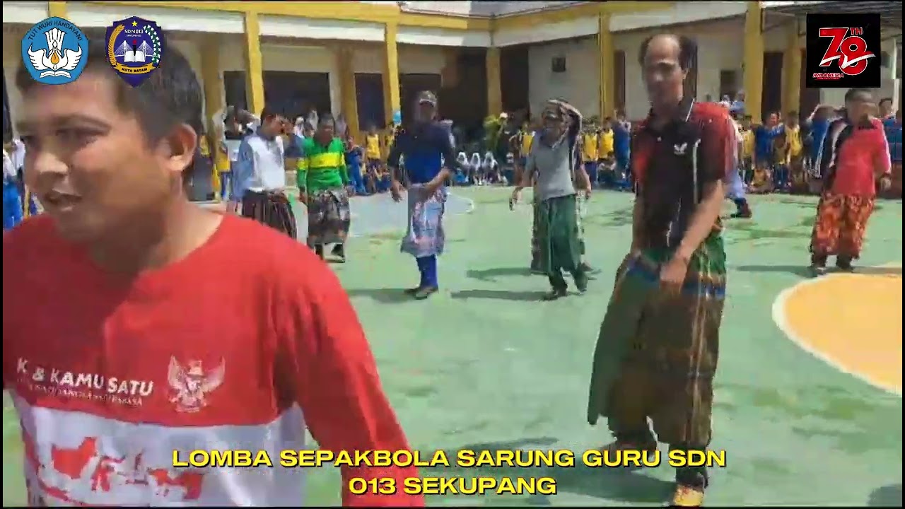 CUPLIKAN LOMBA SEPAKBOLA SARUNG GURU SDN 013 SEKUPANG DALAM MEMPERINGATI HUT RI KE 78