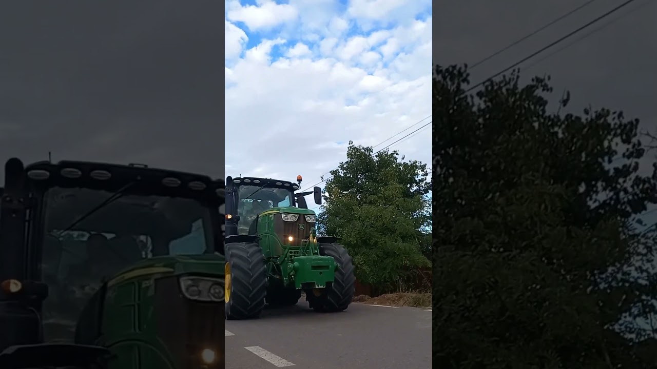 John Deere 6230R la carat seminte grau