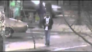 Thief steals puppy that was tied up outside a store