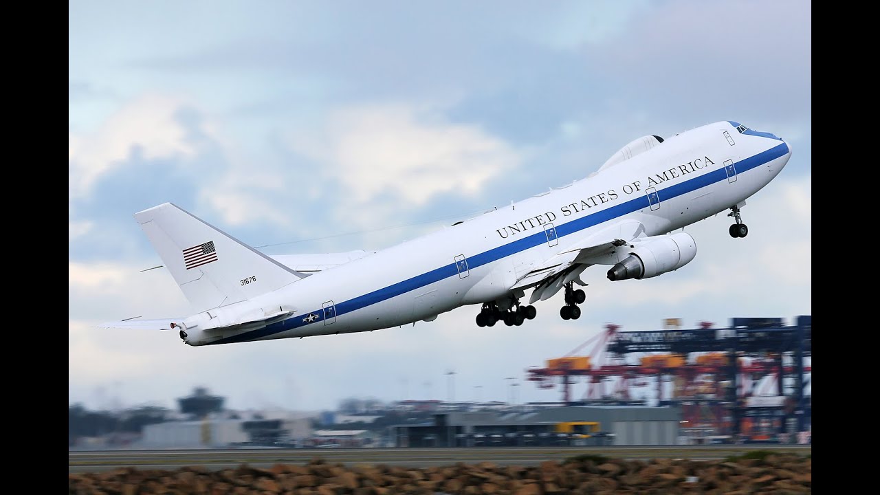 A Year in Review at Sydney International Airport - 2014