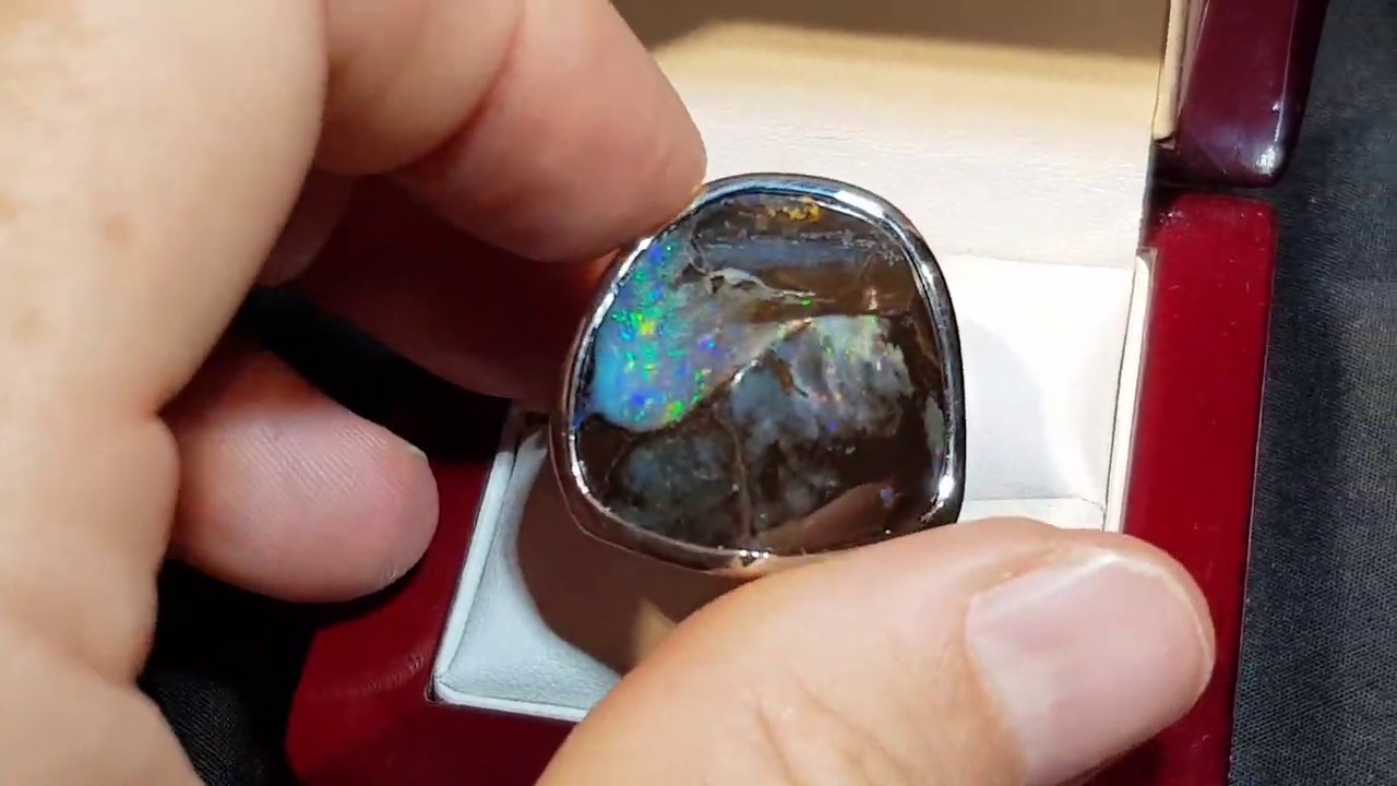 Big! Chunky! Huge! Ring