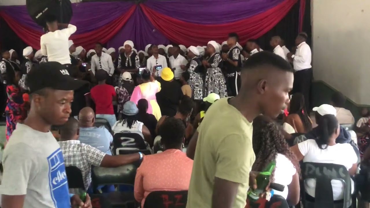 O Mfodise ( Live in Khayalothando )