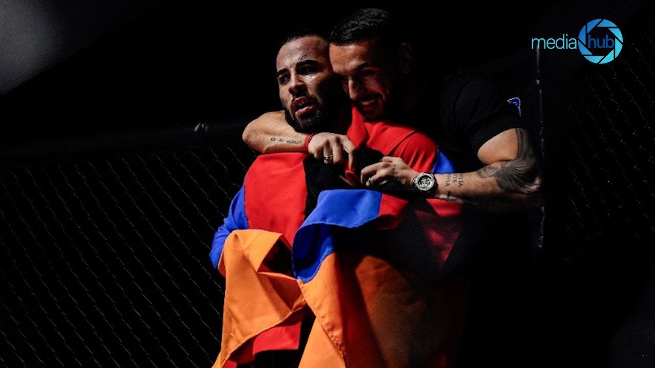 Աշխարհի չեմպիոնը ռինգ է բարձրացել հայ զինվորի նկարով և ՀՀ դրոշով