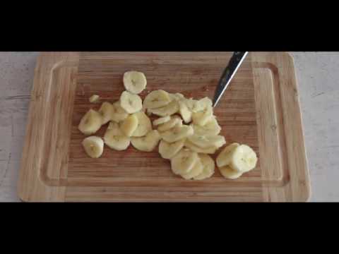 Videó: Hogyan Főzzünk Sült Banánt