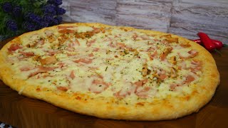 Пицца с сыром колбасой и курицей ТАКУЮ ПИЦЦУ НИГДЕ НЕ КУПИТЕ Домашняя пицца рецепт