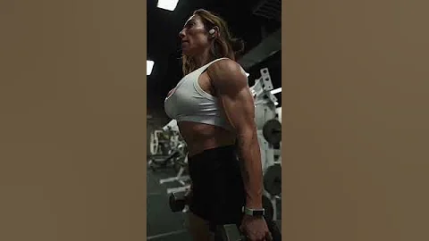 Julie Warbler || The Most Shredded Woman #shorts