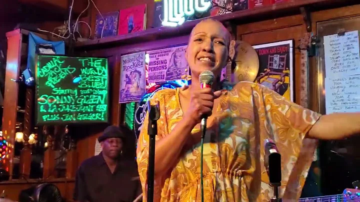 Tracey Hart - Honey Hush - LIVE!!! @ Cadillac Zack...
