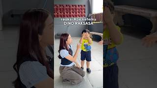 Reaksi Abe Ketemu Dino Raksasa