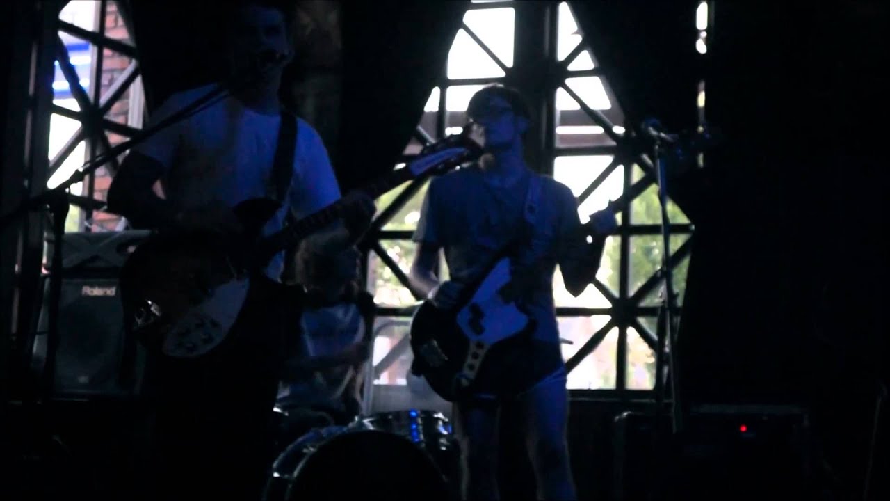 Strictly Platonic - Pretty Wizard (Live)