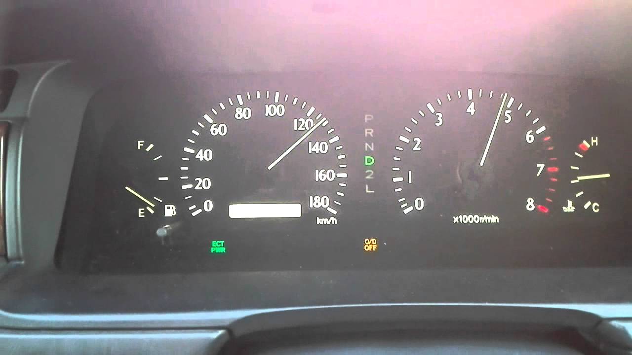 Toyota crown 151 салон