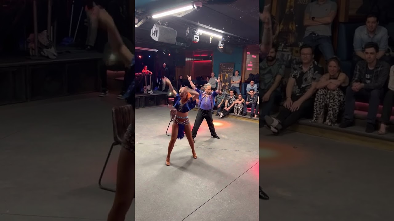 Campeones mundiales de salsa Alex y Judy