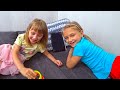 24 часа с Ариной и Ярославой | Игры для девочек | Tiki Taki Kids