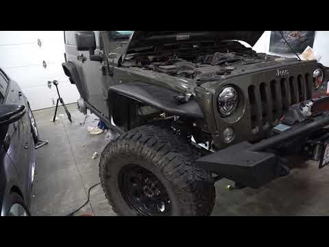 HOW TO FLUSH YOUR BRAKE FLUID AND SWITCH TO DOT 4 JEEP WRANGLER JK - YouTube