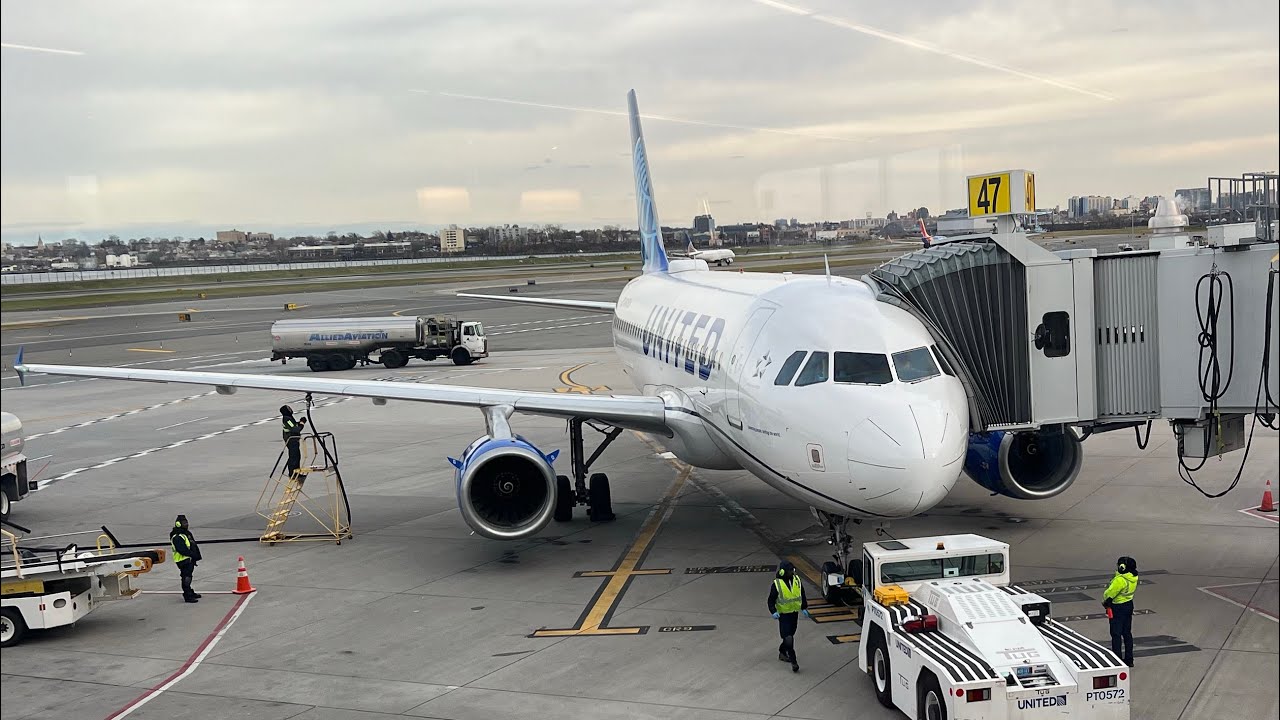 (LGALaGuardia) New York to Houston, TX, United States Bush