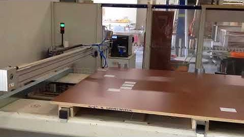 Auto Loading CNC Router with Auto Labeling System Skype:jelly5213