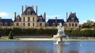 Château de Fontainebleau, France • A Walk through the History of French Chateau