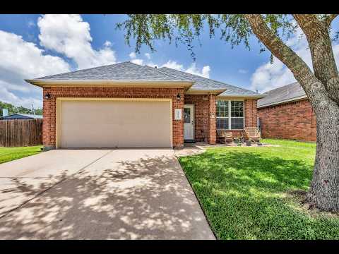 6658 Hawkins Hill Lane, Dickinson, TX home video tour