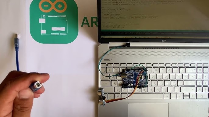 Линда Табагари жалаңаш Юлия Зоркина, порно актриса