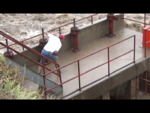 Boulder, Colorado Flooding: Dams Breached, Thousands Evacuate