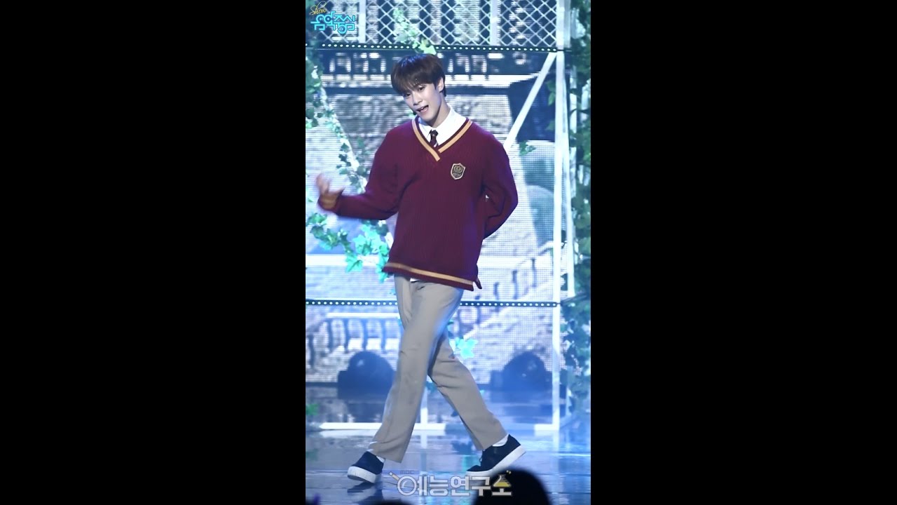 [예능연구소] 아스트로 고백 문빈 Focused @쇼!음악중심_20161112 Confession ASTRO MOONBIN