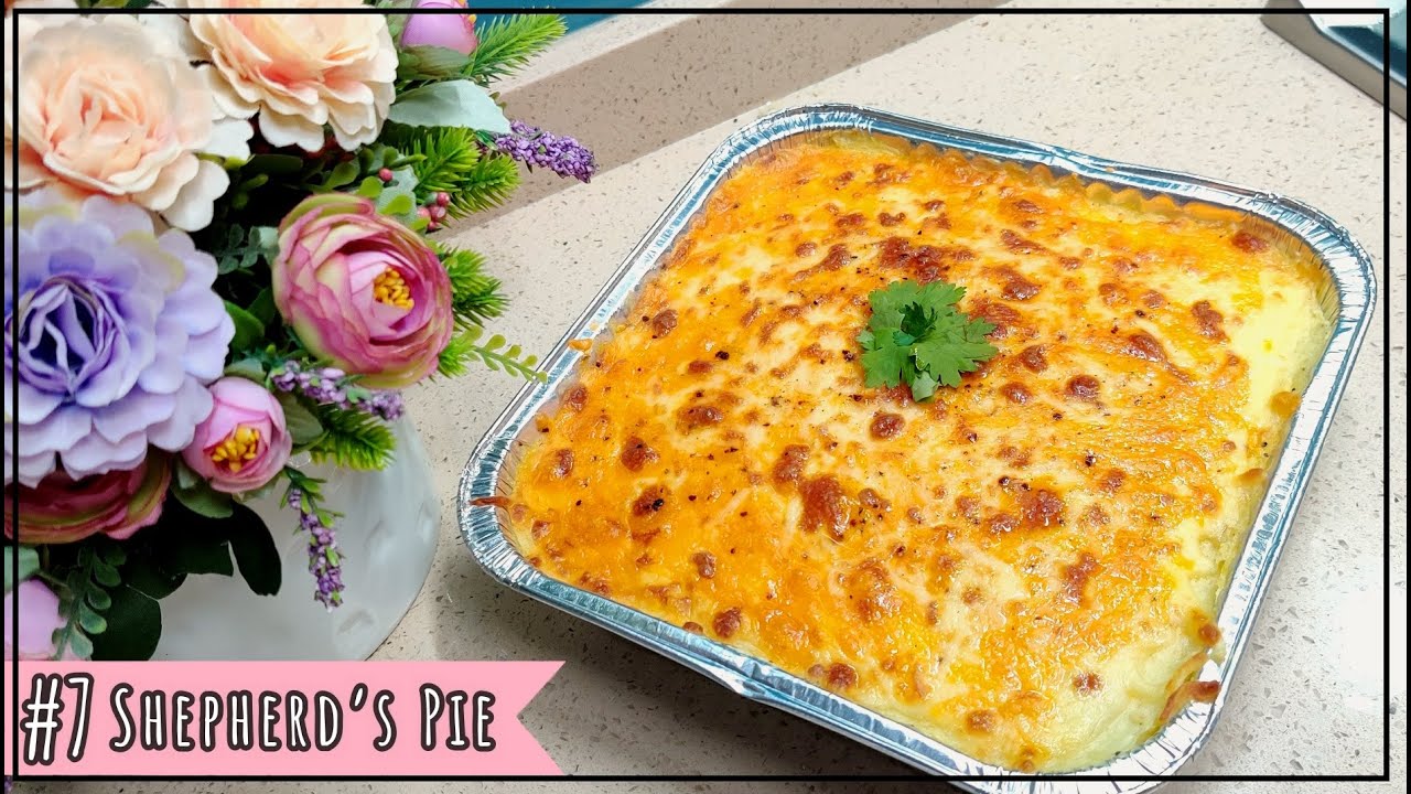 7 Sherpherd's Pie (Cheesy Mashed Potato with Spiced Beef fillings