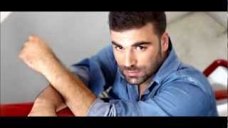 PANTELIS PANTELIDIS -EPIKINDINI AGAPI HD LYRICS chords