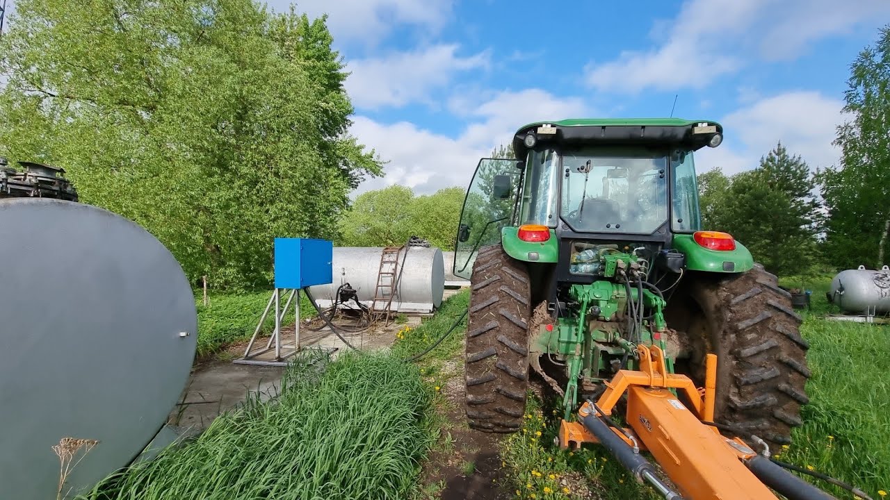 ЗАПРАВЛЯЕМ Джон Дир - 6130 ДИЗТОПЛИВОМ ! Утро хорошего дня 20 мая 21 года в кфх Дик...