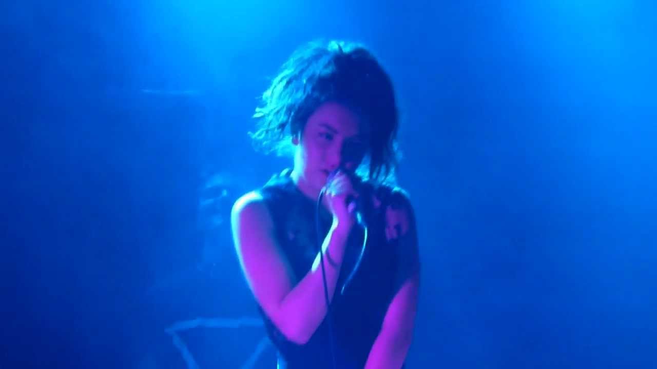 Charli XCX - Mess live Liverpool Guild of Students 26-11-11