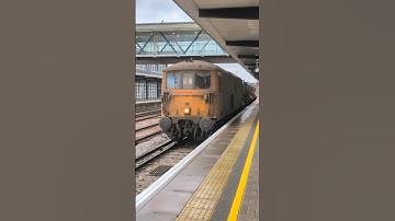 73136 passes through Ashford International heading back to Tonbridge with 2 RHTT wagons 3/11/25