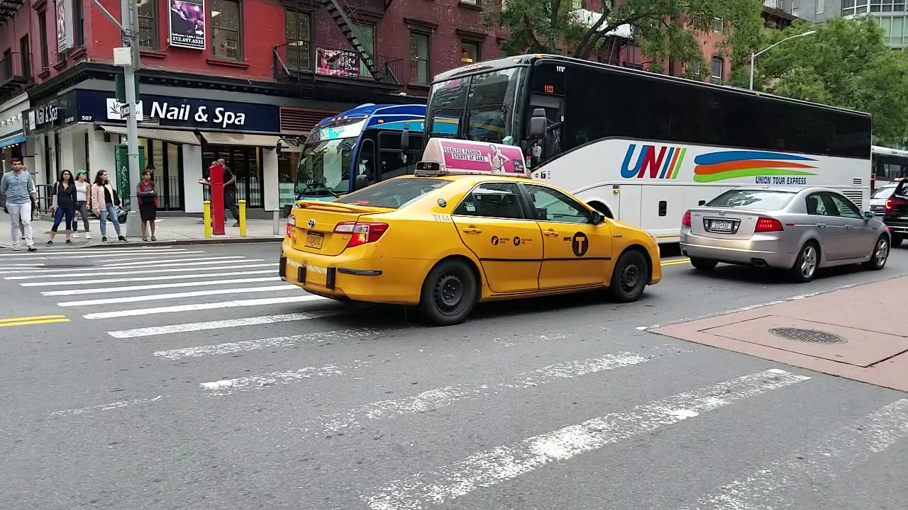 NYPD CTTF And FDNY EMS Responding On East 34th Street In Midtown, Manhattan, New York.