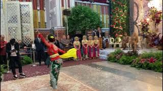 Persembahan gaplek rizkiikok di pernikahan wildan sherlin by purwalingga kancana