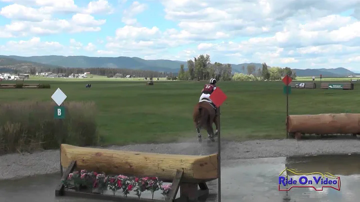 022XC Suzanne Garofalo on Esquire CCI 1* Cross Cou...