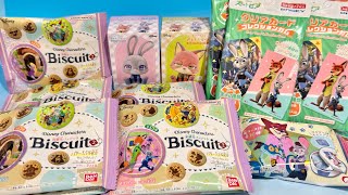 Disney candy toy Biscuit 2 with badge, clear card collection gum