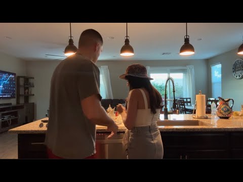 أول مرة نشوف أجواء الهالوين جاوني هدايا خديت الحلوة من عند الناس