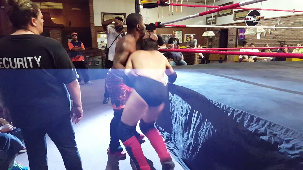 NR 'fn' G Anton Leveigh VS Johnny Dotson