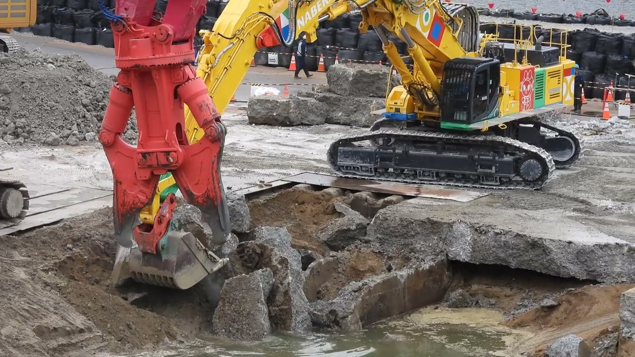 コベルコ建機　SK400 解体機 コベルコ建機 SK400 解体機 Amazon.co.jp: 大型解体仕様機