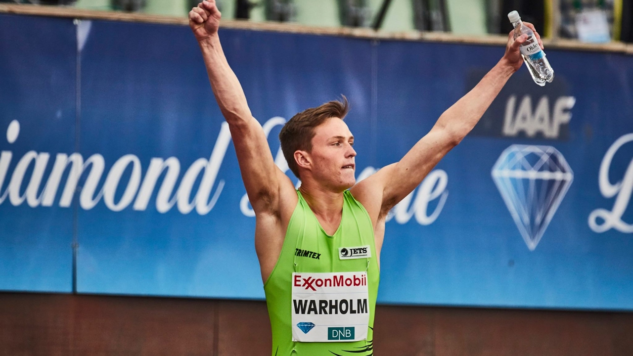 Karsten Warholm 400m 45.97 - National Indoor ...