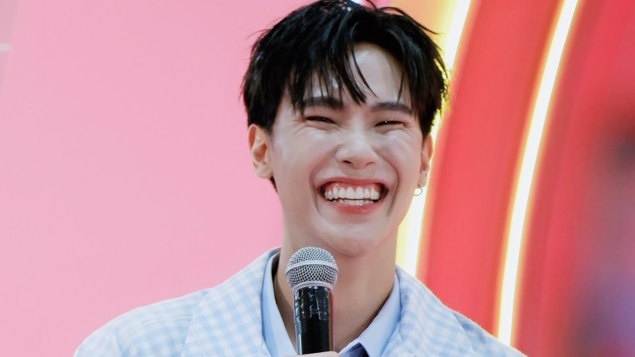 Talk ~ ไปเรื่อย (พี่จูสปอยจัมโม่ จริงมั้ย?) #OralBxJunior #juniormark #Junniorrs #จูเนียร์ปณชัย