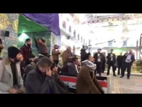 شاهد ماذا فعل اخو الشهيد ثائر كريم في مرقد العباس ع امام جثة اخوه