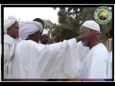 فت ي أخلاقه مثل