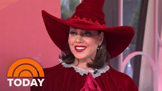 Aubrey Plaza Dresses Up As The 'Christmas Witch'