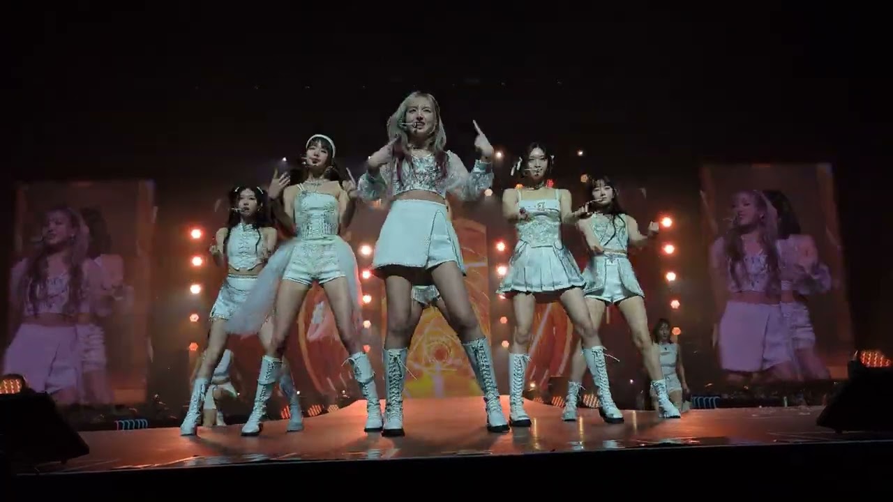 IVE (아이브) - ROYAL (Rock ver.) | Rosemont 240326 | Show What I Have World Tour