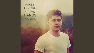 Video voorbeeld van "Niall Horan - Slow Hands (Acoustic)"
