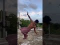 Chakalito con una tualla con calor ante de llover #viral #dance #tiktok #viral #shorts