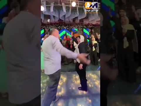 على طبلة شمندورا الفرح بقى كله بهجة وجمال ايه رأيكم في رقصهم ابوكبير ميديا دويتو