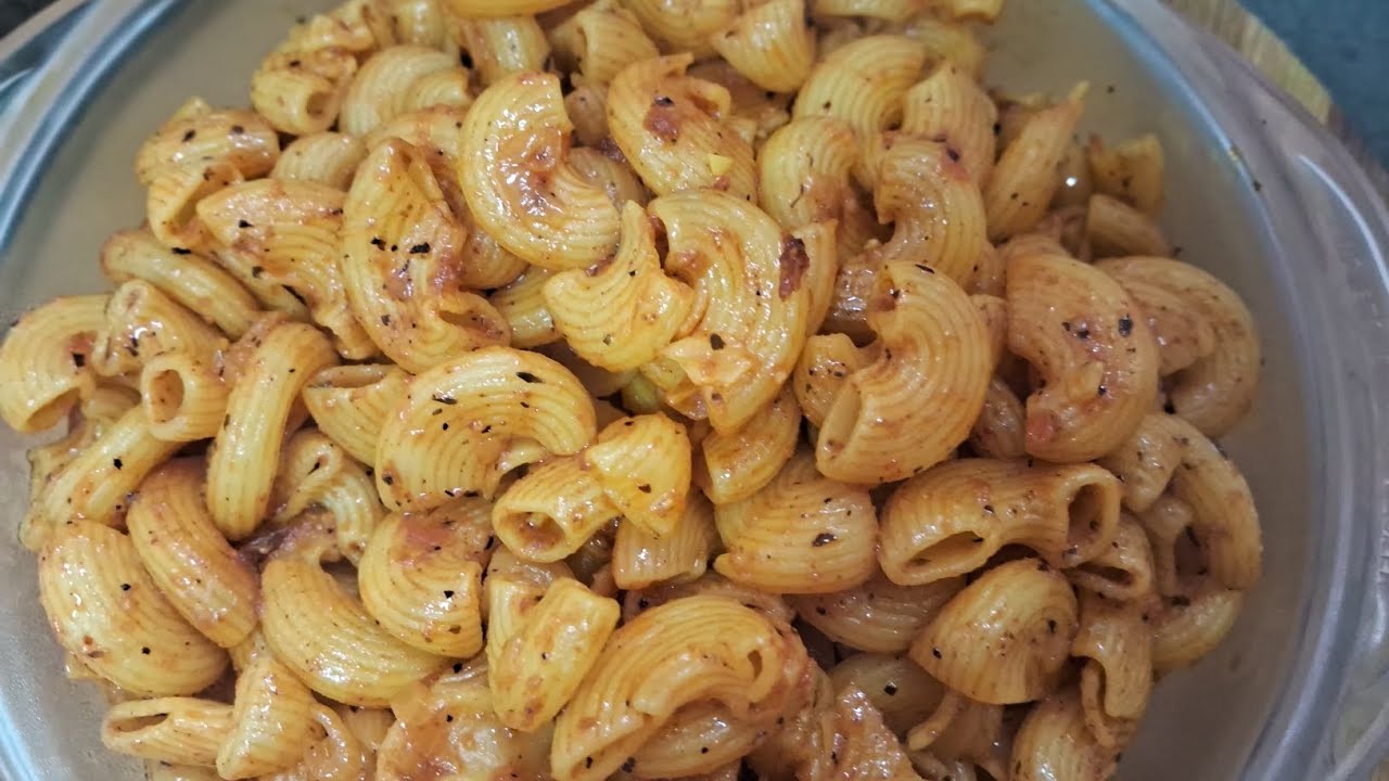 Simple pasta masala recipe  // How to make pasta without vegetable // tomato with garlic paste