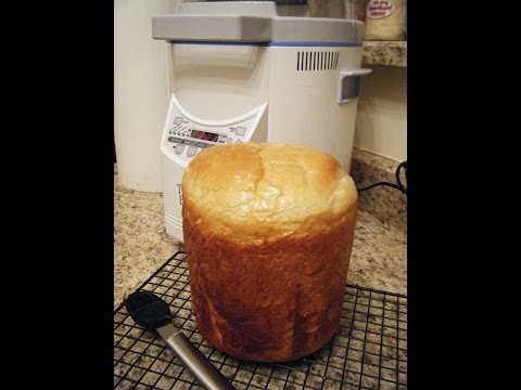 how-to-use-a-bread-maker-&-honey-white-bread-recipe!