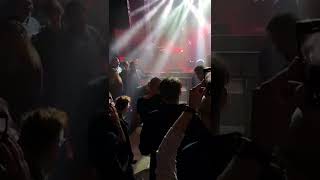 Tides from Nebula (Live Kraków, 19.11.2022) - Maciek grający wśród widowni