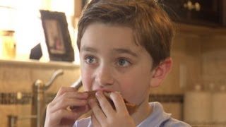 Boy With Severe Food Allergy Can Only Eat 7 Foods | Good Morning America | ABC News